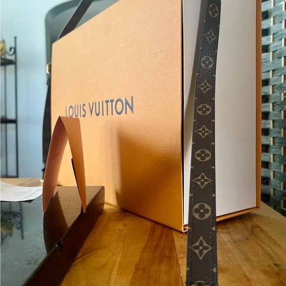 Louis Vuitton Sac Plat BB - Picture 14 of 14